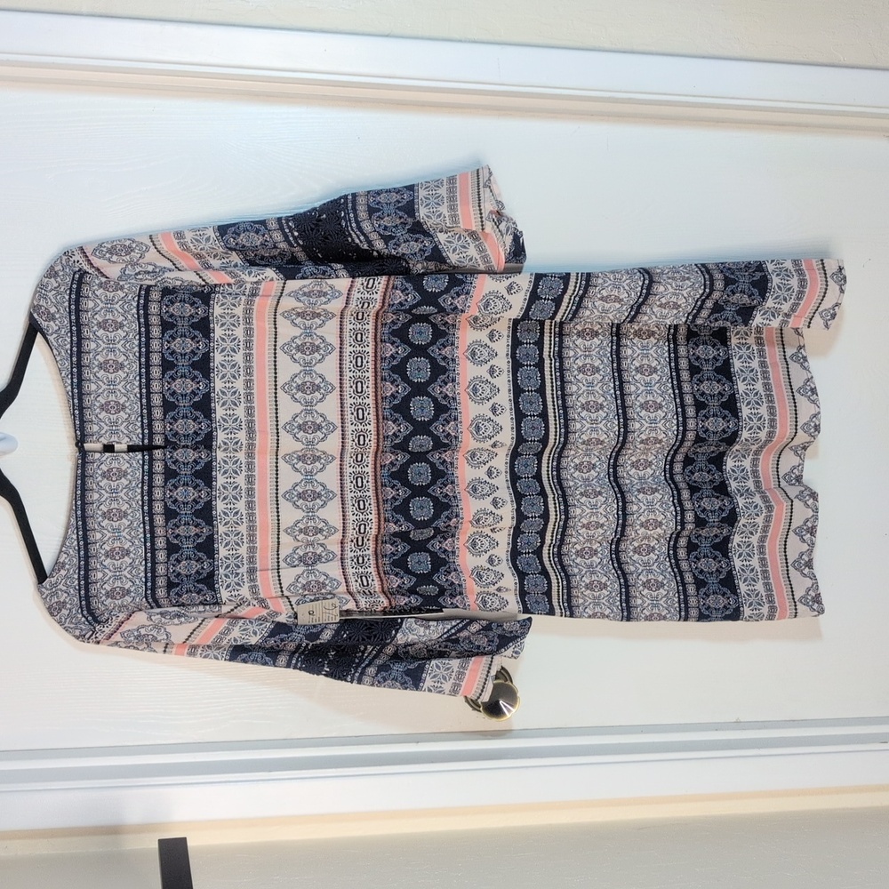 Luxology Boho Bell Sleeves Dress NWT Size 16P - Picture 3 of 8